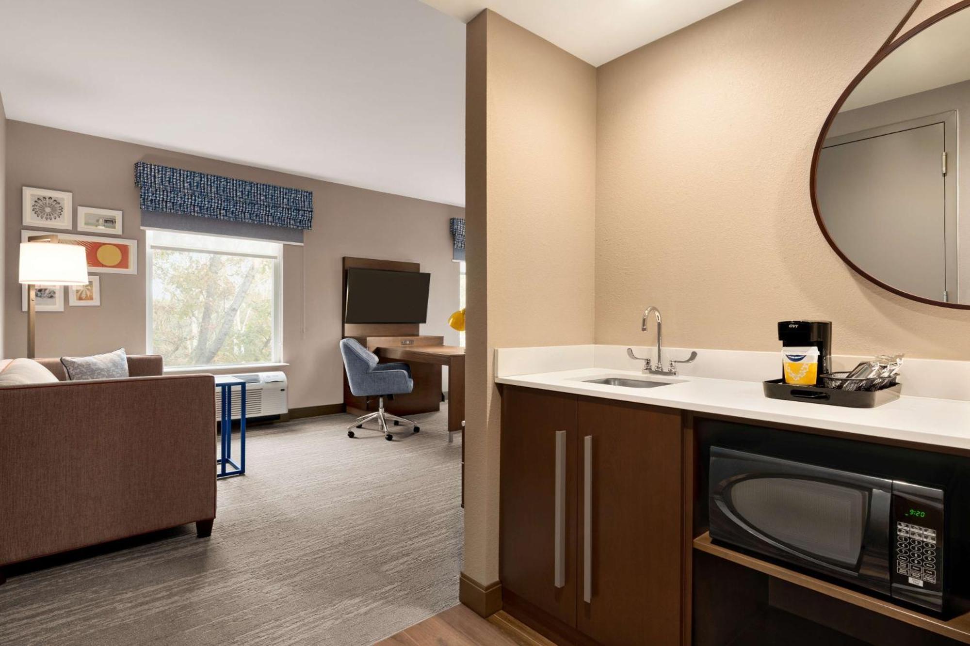 Hampton Inn & Suites Ocean City West West Ocean City Екстериор снимка